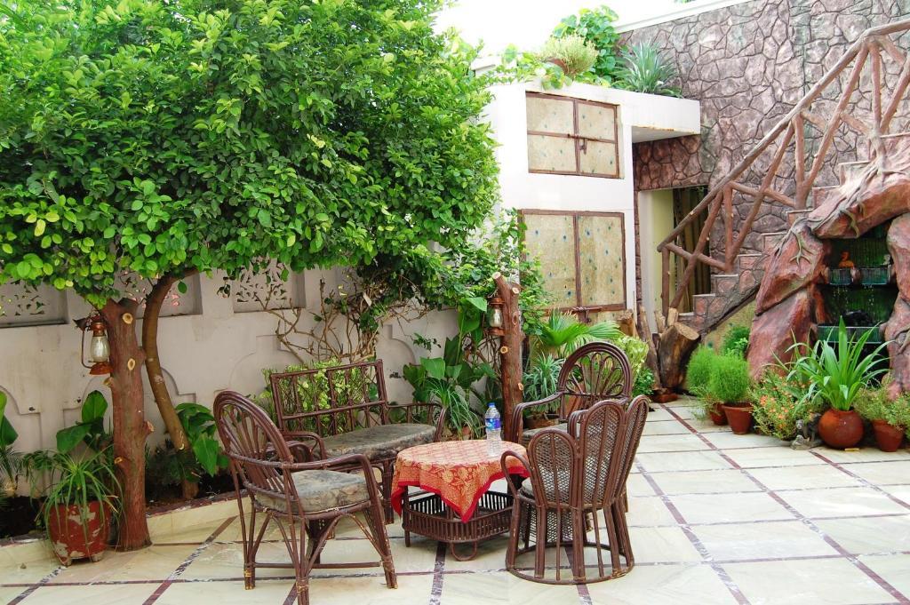 Sai Home Stay Bed & Breakfast- Near Tajmahal Agra  Exterior photo